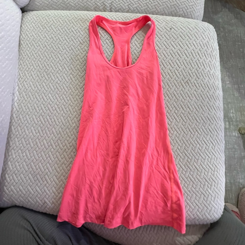 Lululemon tank top